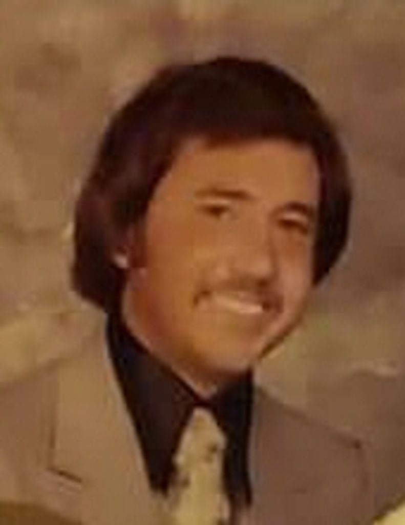 Sergio  Eden Flores  (Rio Grande, Tx)
