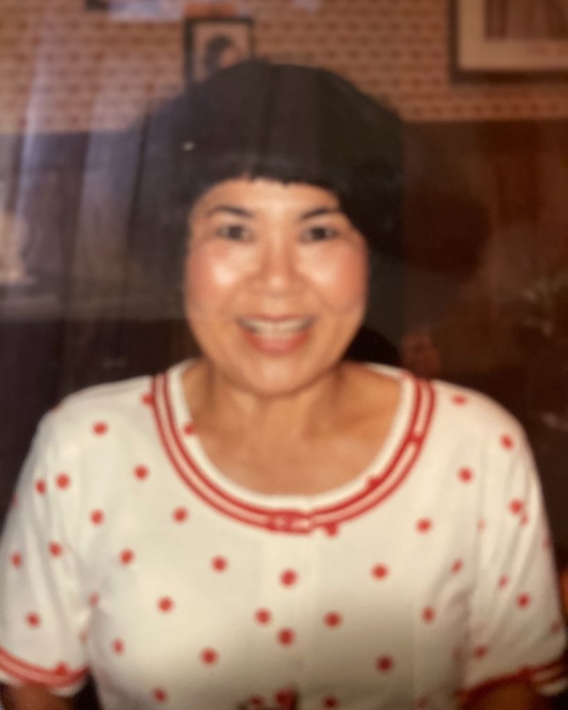 Yoshiko K Hollenack