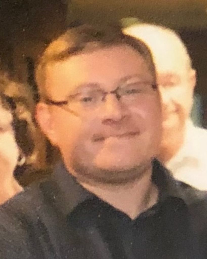 Michael Thompson Profile Photo