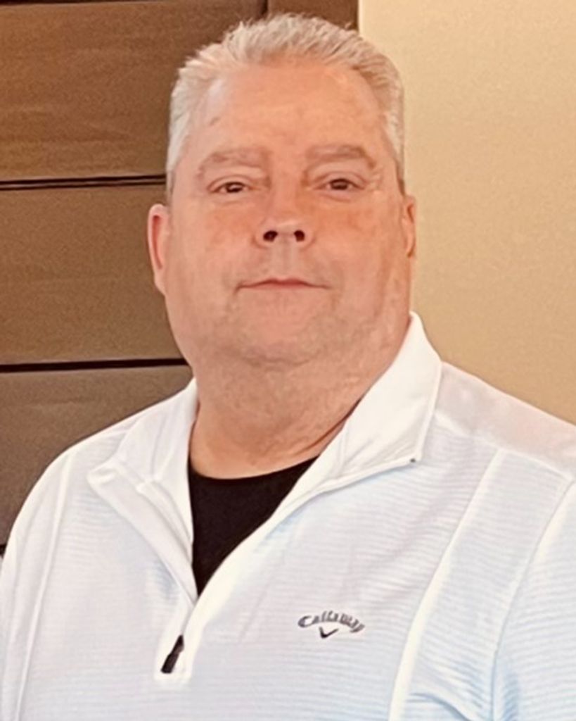 Thomas James Strusz Profile Photo