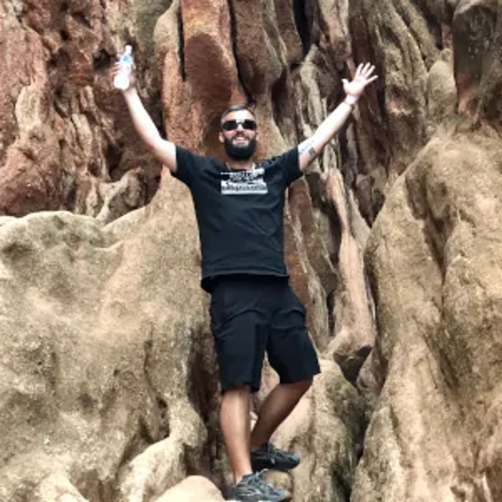 Cameron Joe Veatch Profile Photo