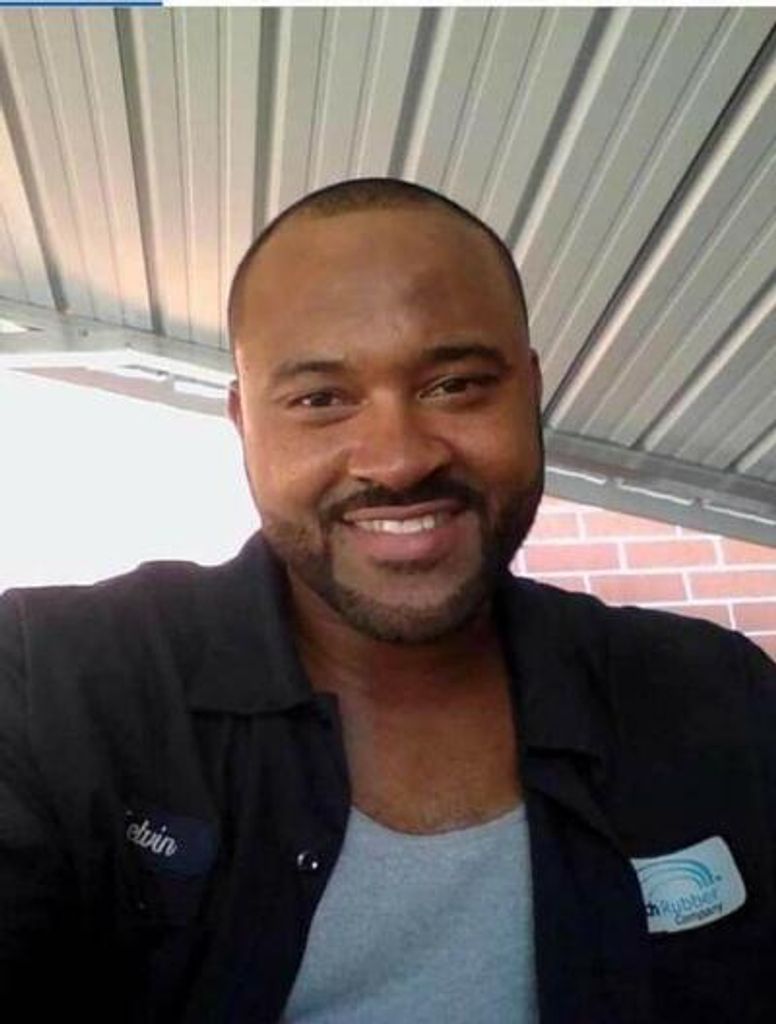 Kelvin Montrell Richardson Profile Photo