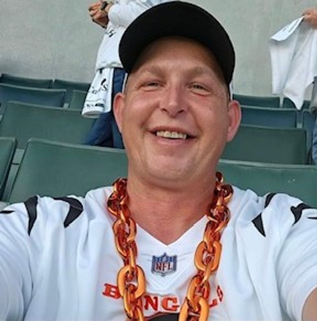 Jonathan Mark Reynolds Profile Photo