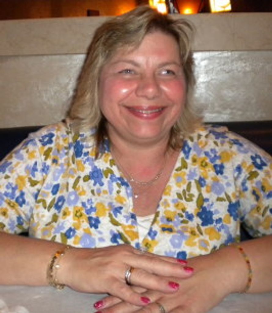 Sandi Powell Profile Photo