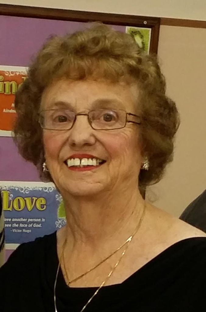 Elizabeth Jane Sainovich Profile Photo