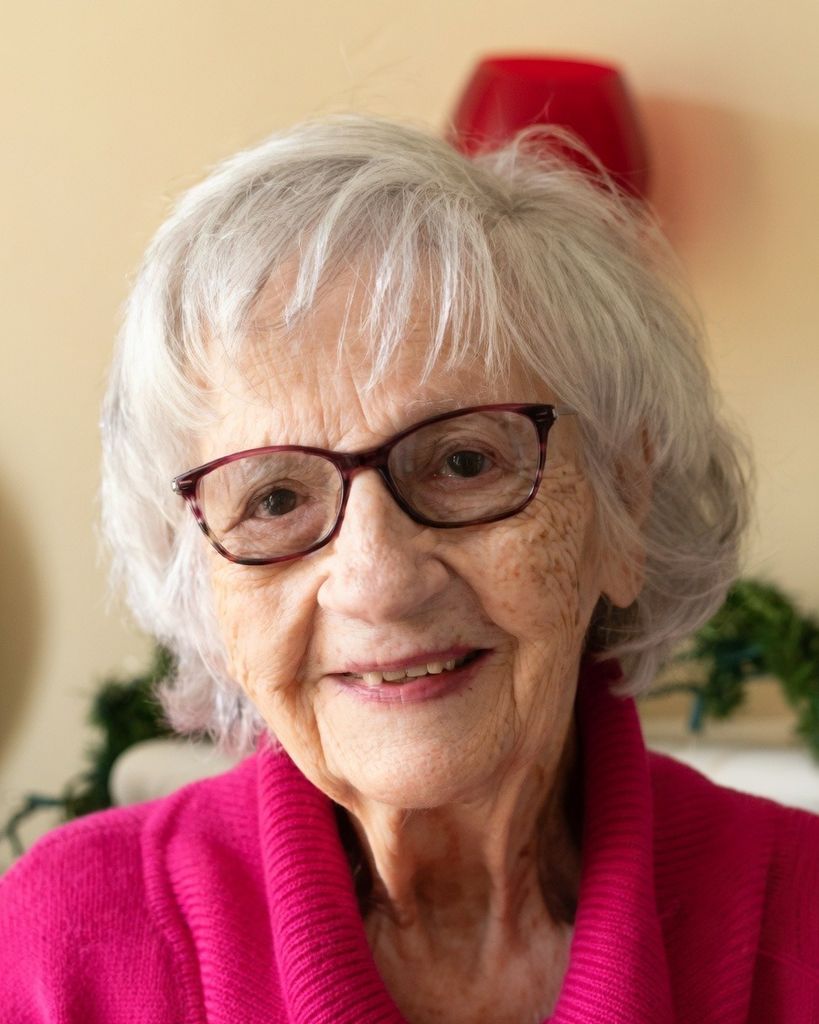 Anna Lucille Holloway