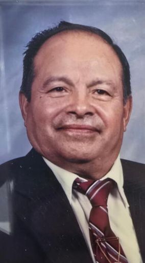 Victor R. Ruiz Profile Photo