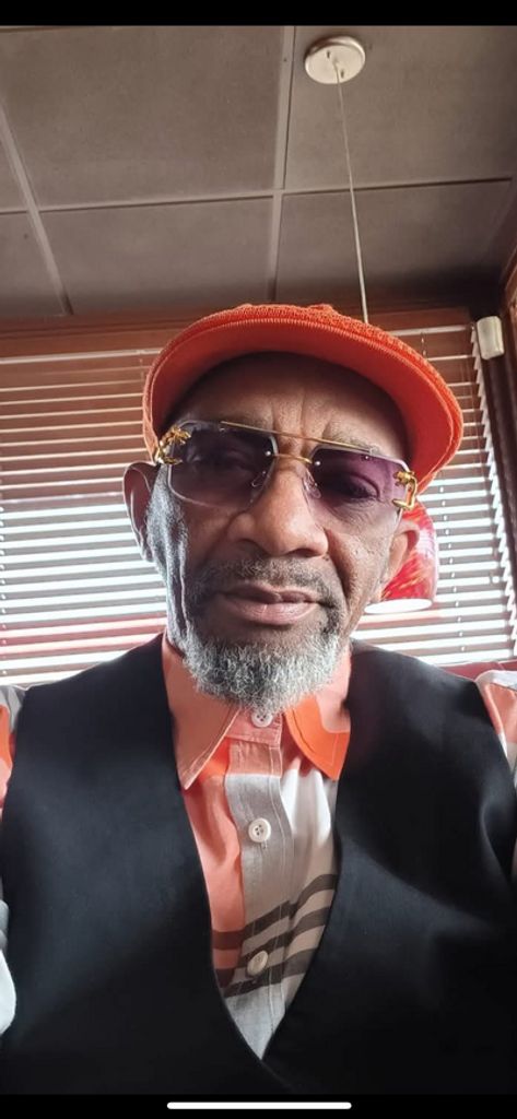 Roy Clifford Hearne Profile Photo