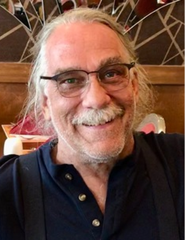 Scott  Matthew Wohlert