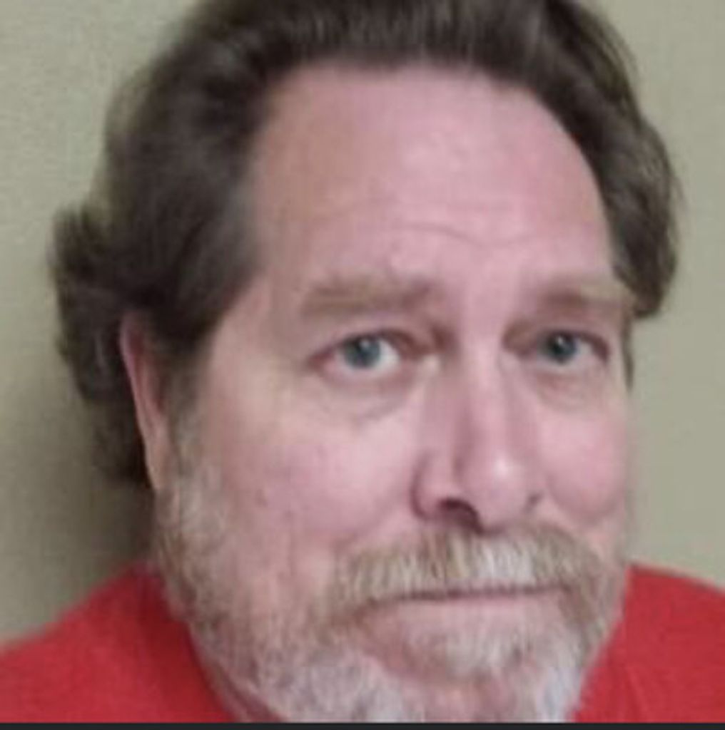 Michael Eugene Trevathan Profile Photo