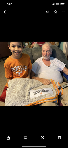 Larry Shelton photo gallery thumbnail 5 of 18