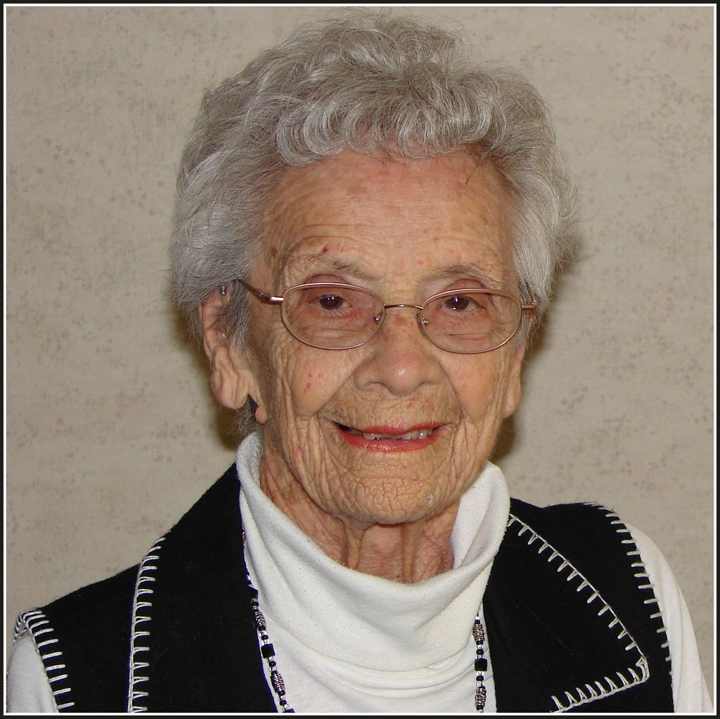 Arlene Henrietta Hoopman