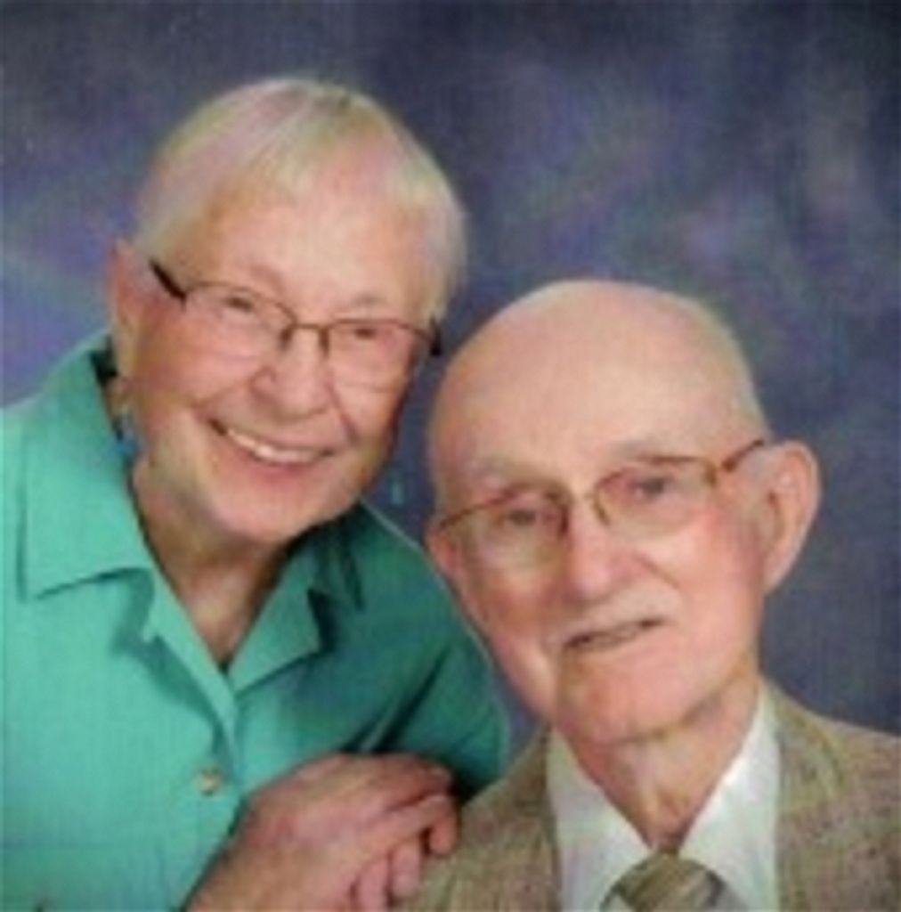 Eldon & Esther Kater Profile Photo