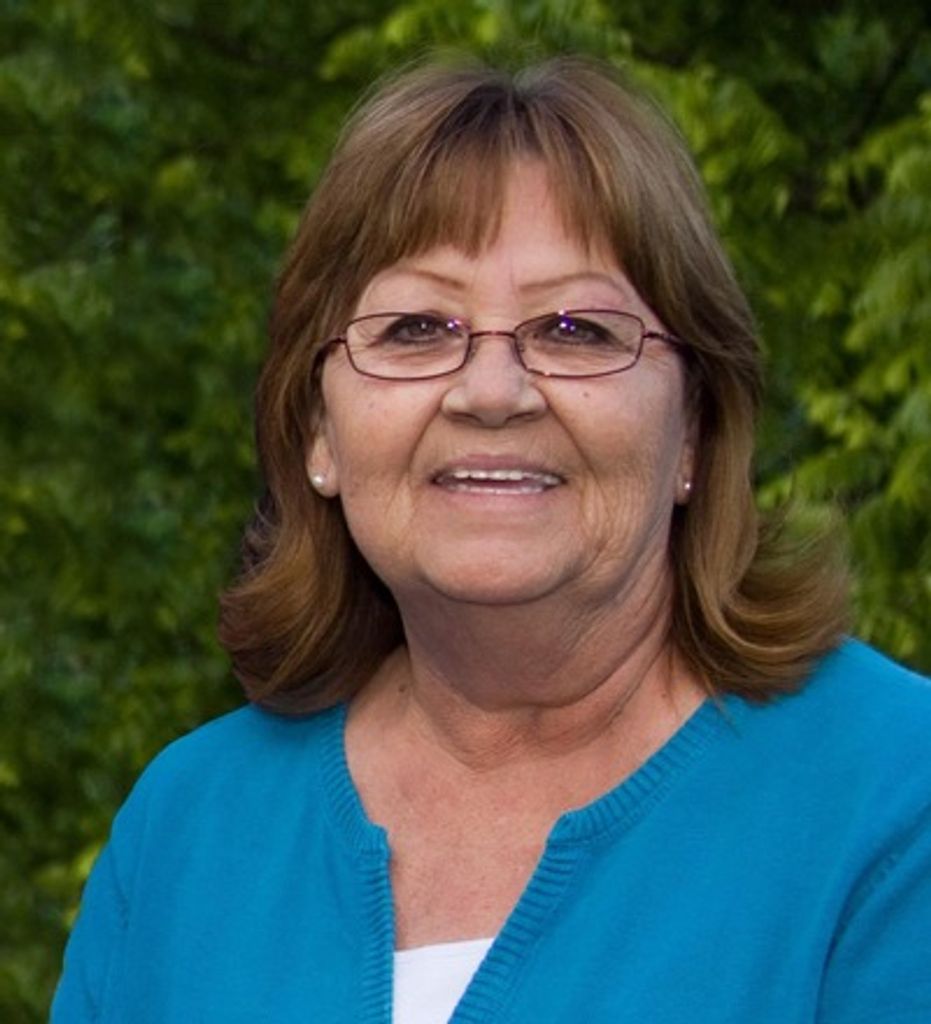 Carolyn Lee Webb Profile Photo