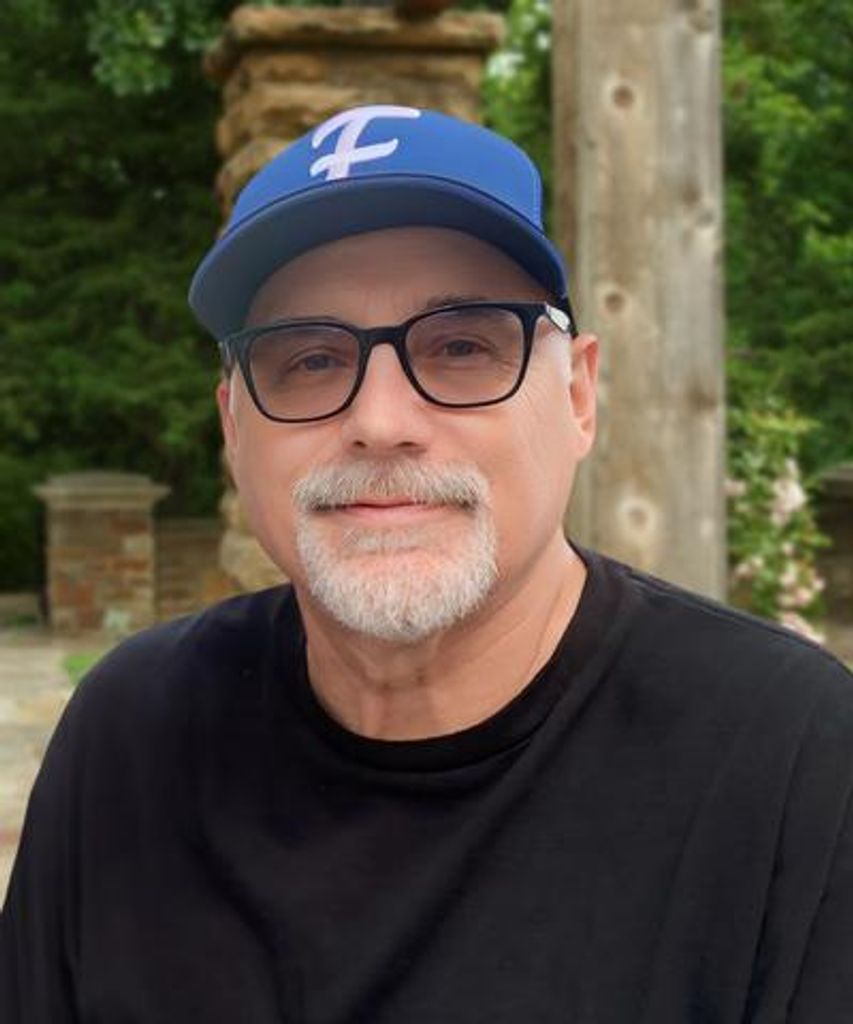 Rick Cadena Jr Profile Photo
