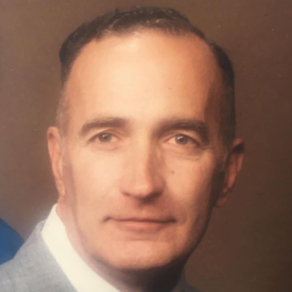Charles "Tom" Bradshaw