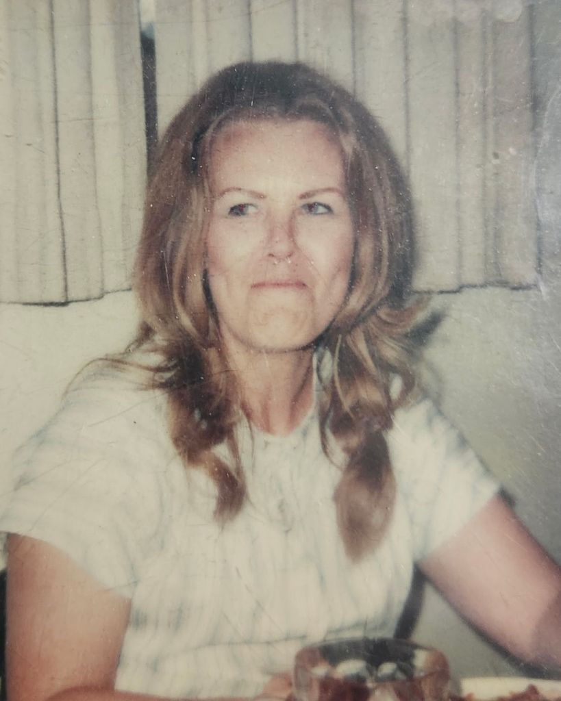 Charlotte Hicks Profile Photo