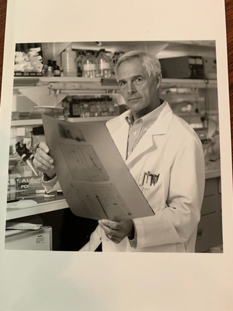 Dr. Gilbert Howlett Smith