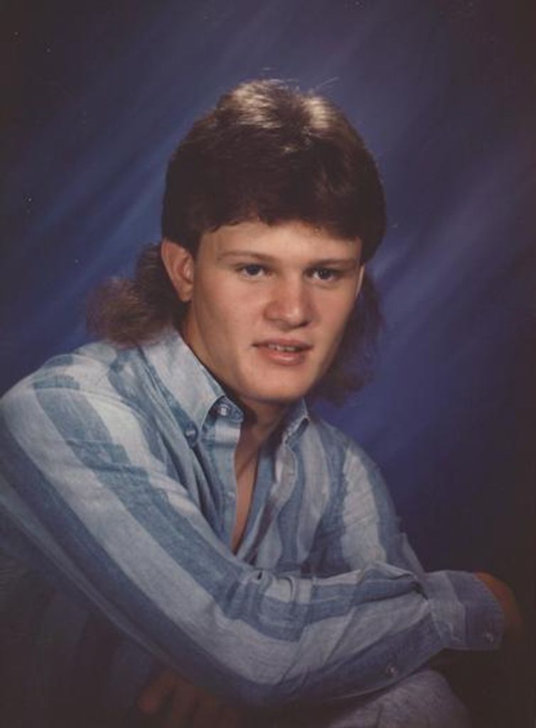 Daniel Wade Hampton Profile Photo