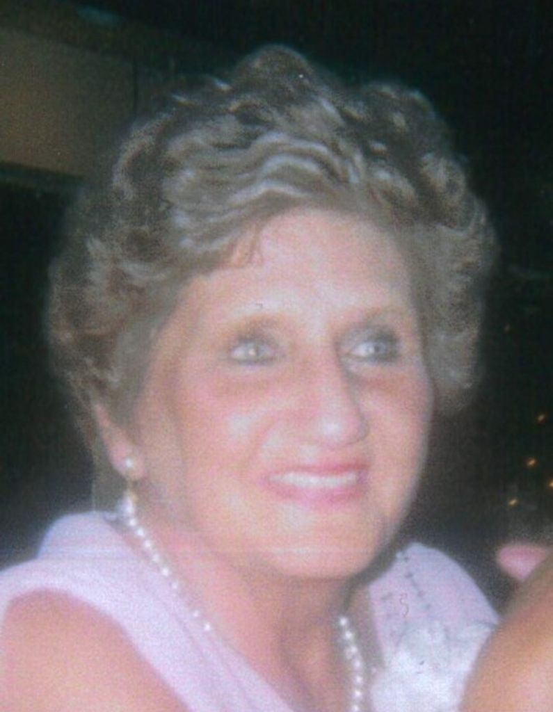 Sue Ann (Mitten)  Arbogast