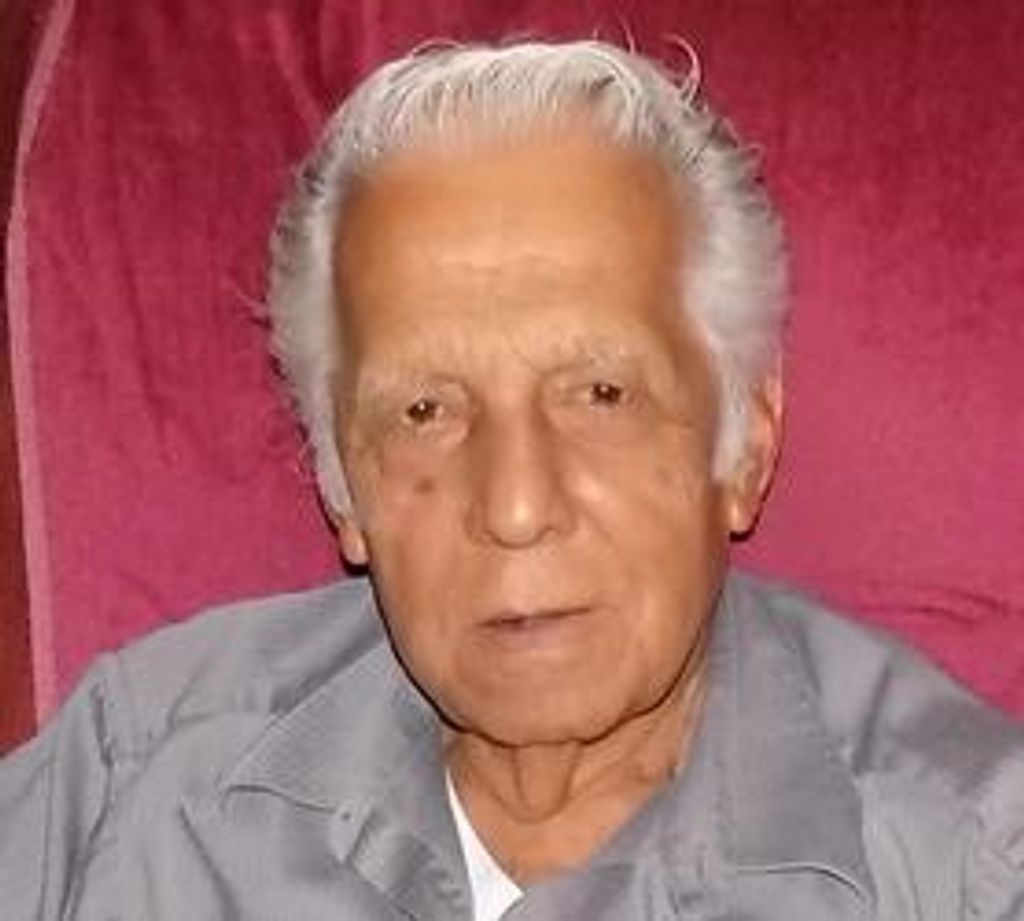 Joe M. Flores Profile Photo