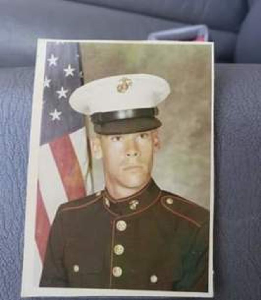 Bobby Gene Rhoton