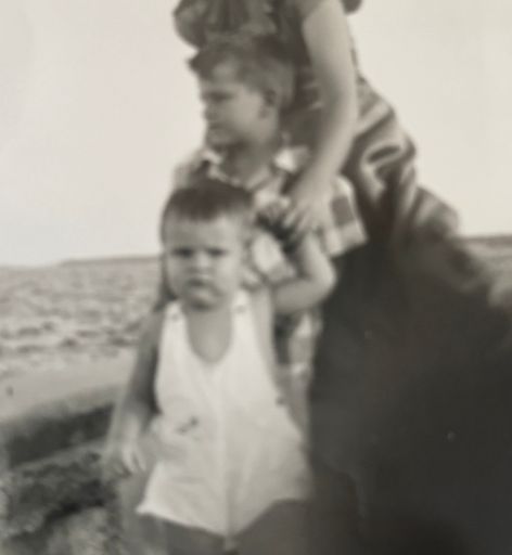 Daniel Bezet, Sr. photo gallery thumbnail 110 of 116