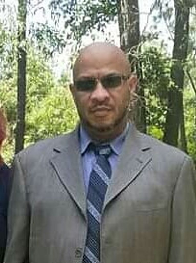 Michael R. Wade Profile Photo