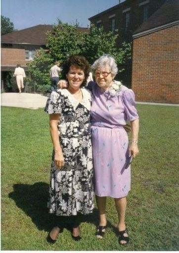 Myrtle Sanders Jonson photo gallery thumbnail 115 of 168