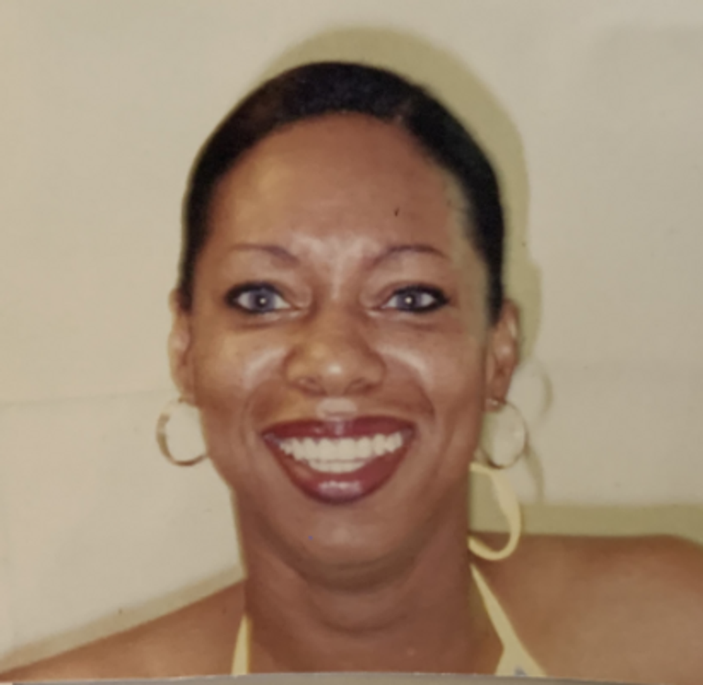 Robin Elizabeth Bates Profile Photo