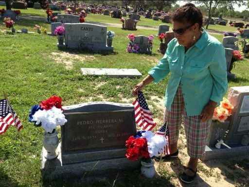Maria Teresa Martinez photo gallery thumbnail 35 of 62