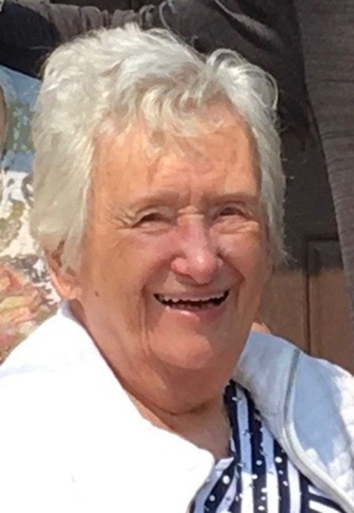 Eleanor Hutton Profile Photo