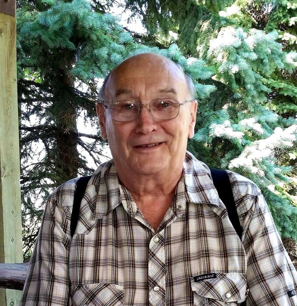 LeRoy Schliesman Profile Photo