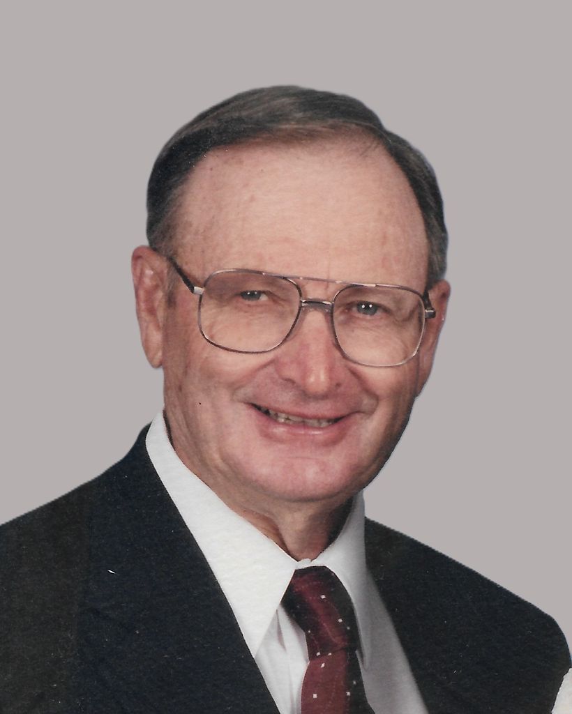 Virgil L. Niemann Profile Photo