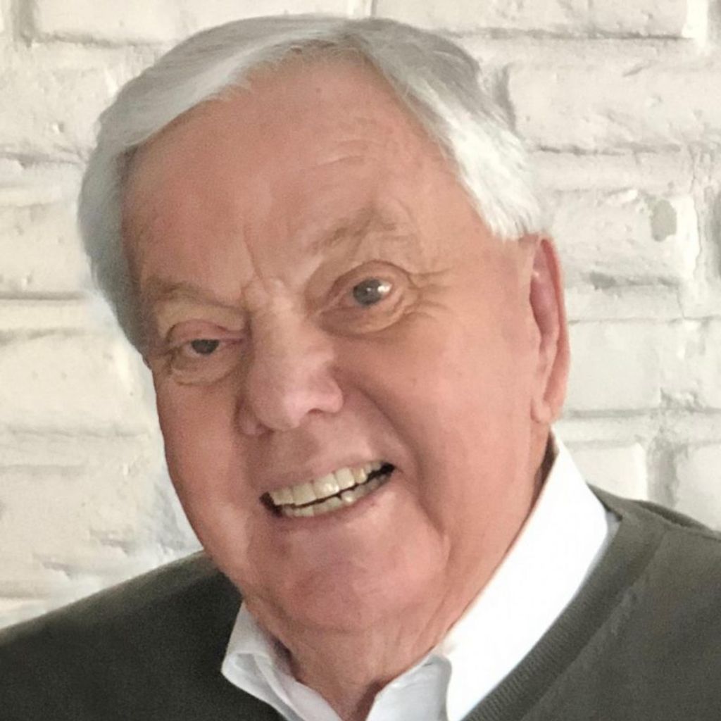 Jerry Lynn  Davies