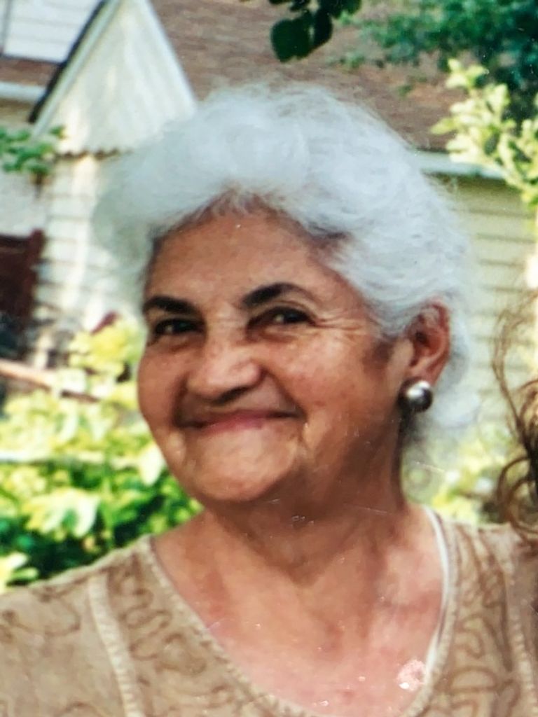 Maria De La Luz Gara