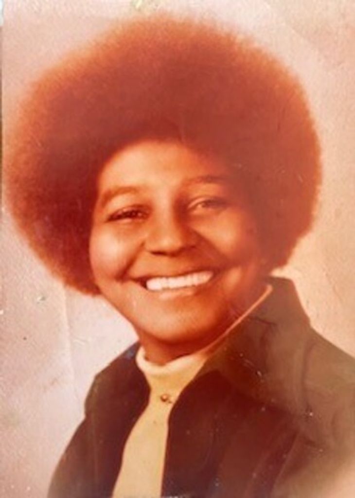 Mrs. Ludie B. Wallace Profile Photo