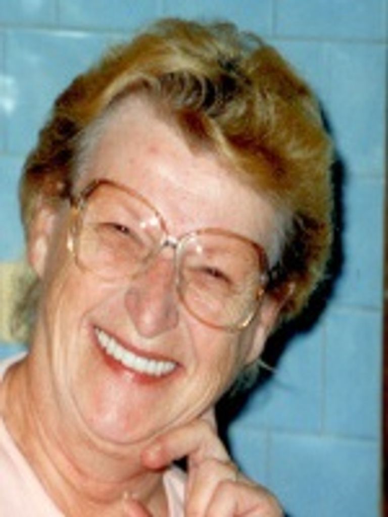 Lillian M. Jindra, Nee Laga
