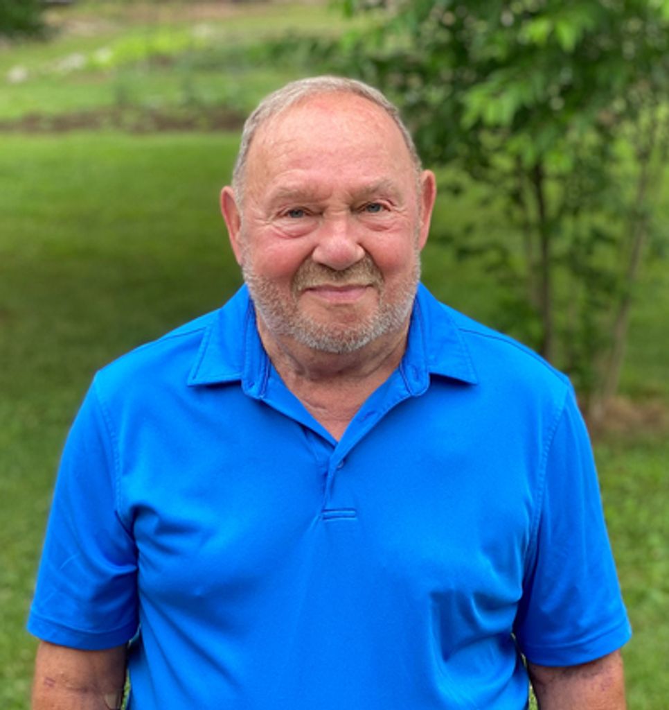 Junior Lee Phillips Profile Photo