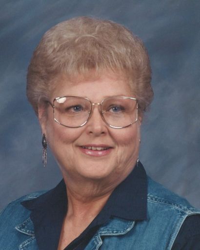 Vicki Elizabeth Holland's obituary image