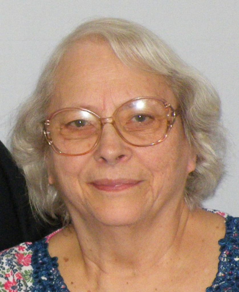 Dorothy E. (Dennis)  Bush
