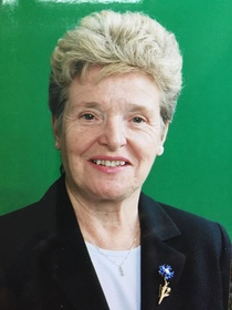 Joan A. (Litchfield)   Quinn