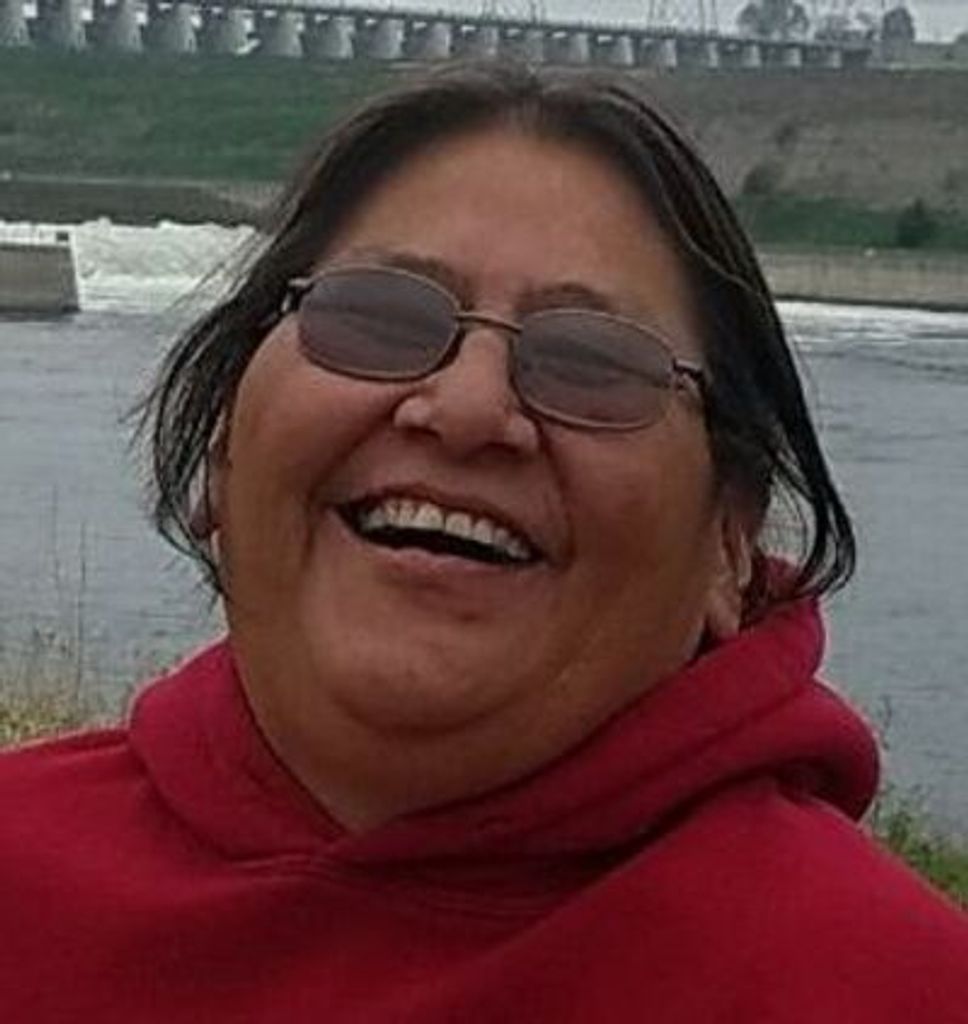 Bonnie Lynn Kazena Profile Photo