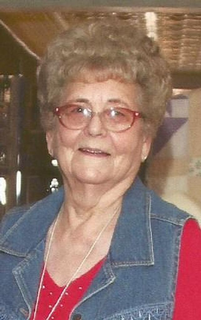 Estelle Robbins Lindley Profile Photo