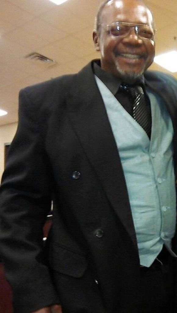 Raymond Vaughn Jr Profile Photo