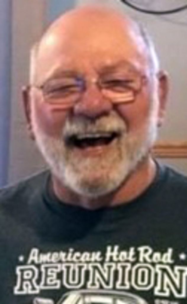 Vernon Carl Pflughoeft Profile Photo