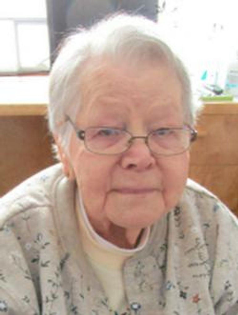 Esther Penttinen Profile Photo