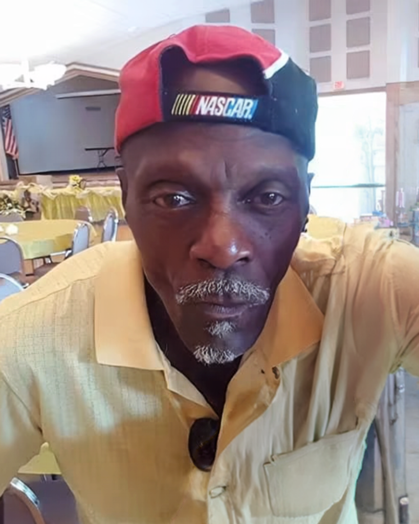 Mr. Leon Lindsey