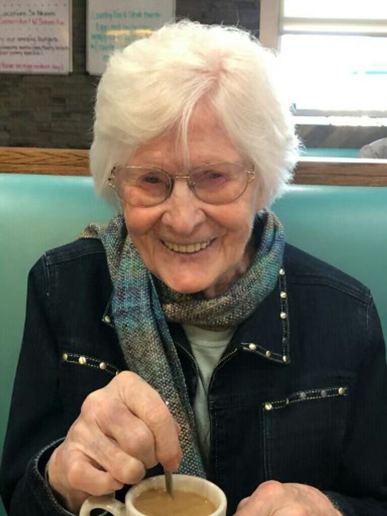 Edna M. Grensing