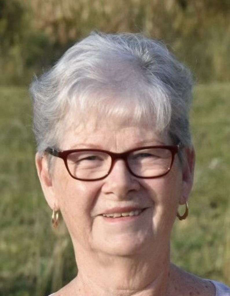 Roberta "Bobbi" (Garver)  Lower